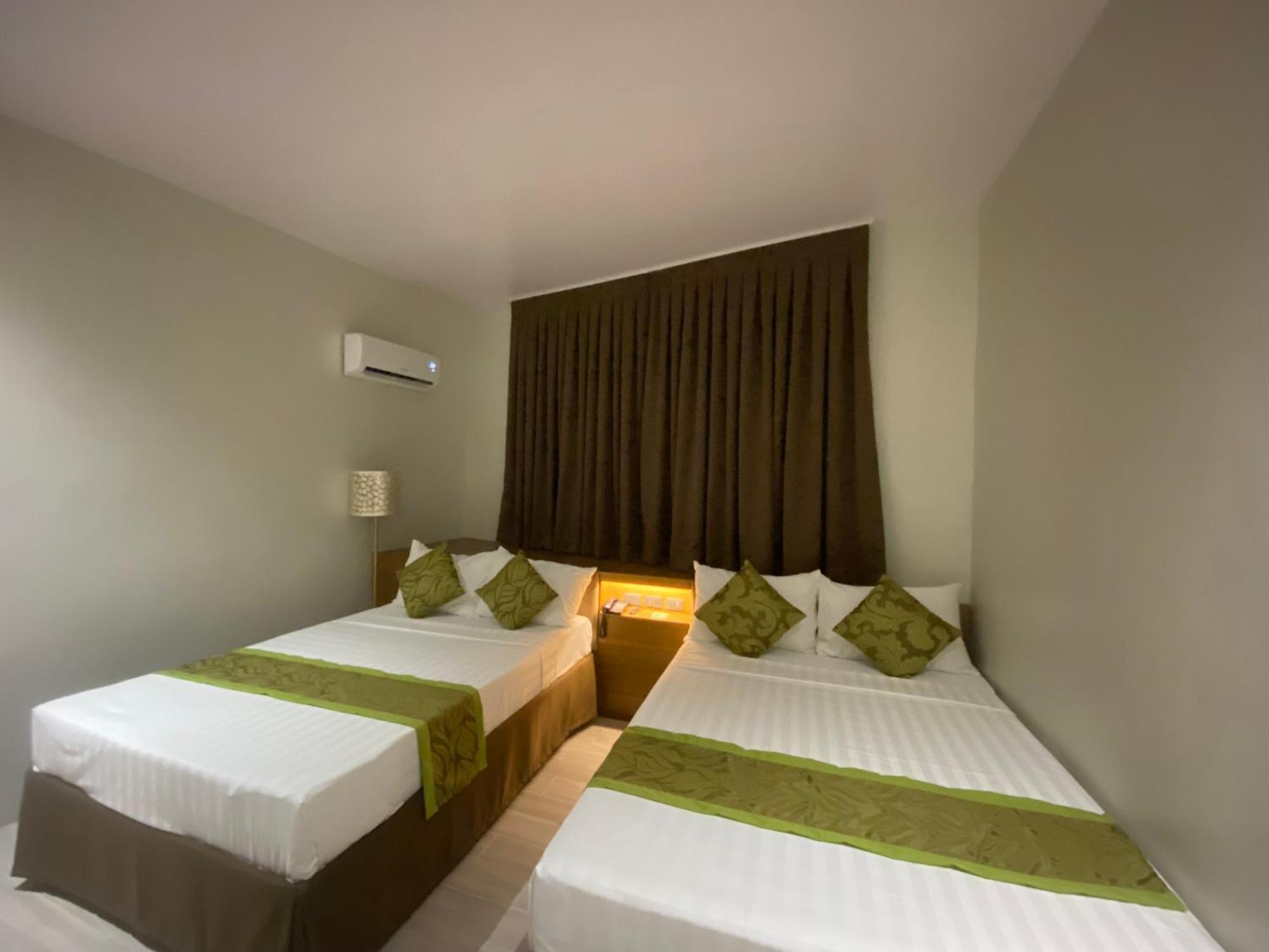Maxi Hotel And Event Center Ταγκμπιλαράν Εξωτερικό φωτογραφία