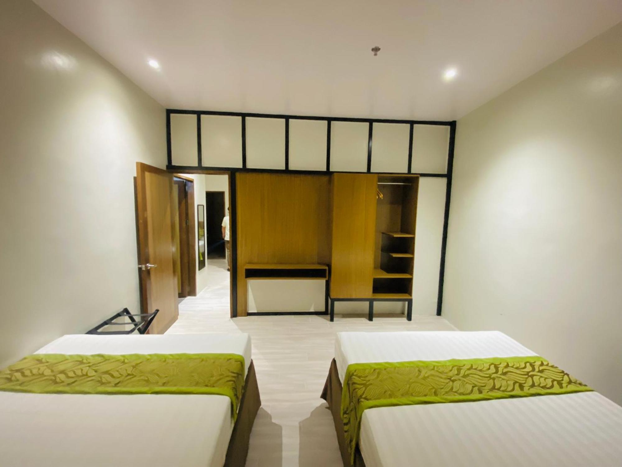 Maxi Hotel And Event Center Ταγκμπιλαράν Εξωτερικό φωτογραφία